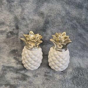 Pineapple White Ceramic Salt and Pepper Shakers with Gold Top 3.5 inches Tall